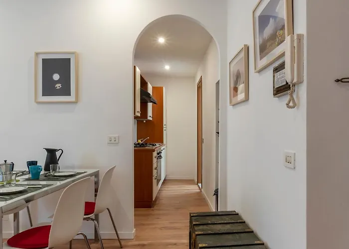 Avignonesi 04 - Fromhometorome Apartment *