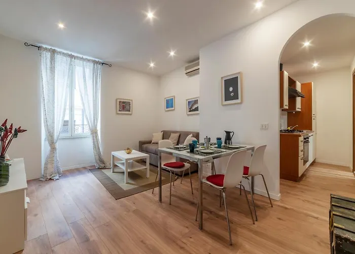 Apartment Avignonesi 04 - Fromhometorome *